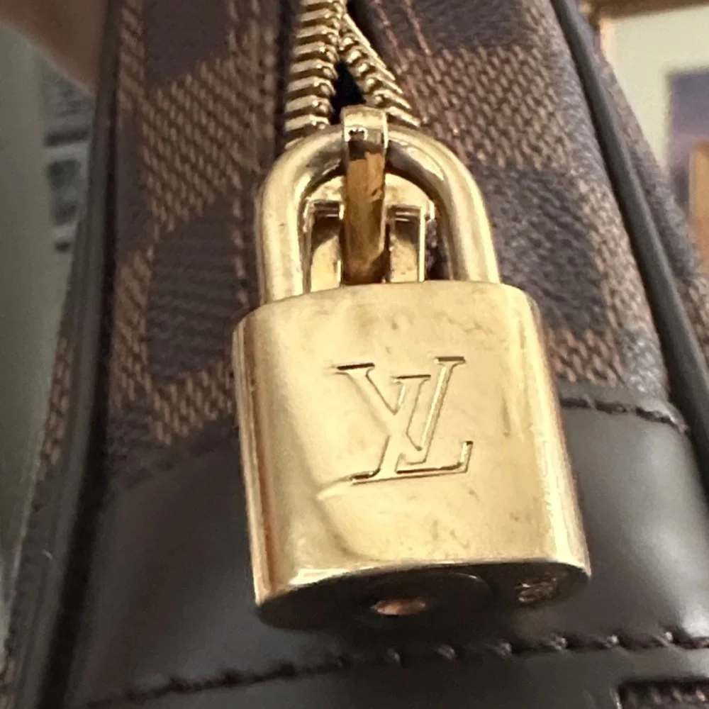 Louis Vuitton Porte- documents Voyage, Damier Brown Leather - Picture 8 of 8